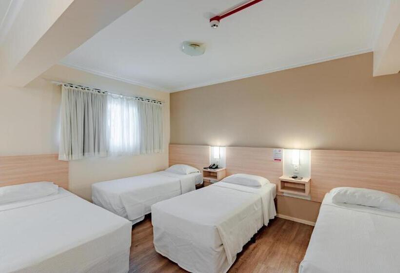 اتاق لوکس چهار تخته, Bristol Sabrina Hotel De Charme Joinville