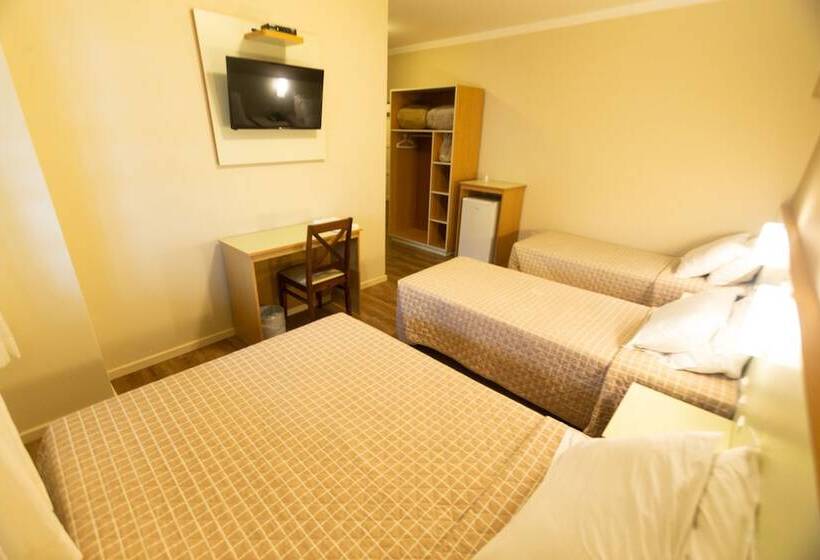 اتاق لوکس چهار تخته, Bristol Sabrina Hotel De Charme Joinville