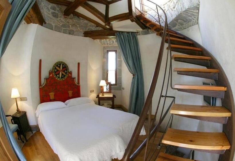سوییت جونیور, Castillo De Arteaga