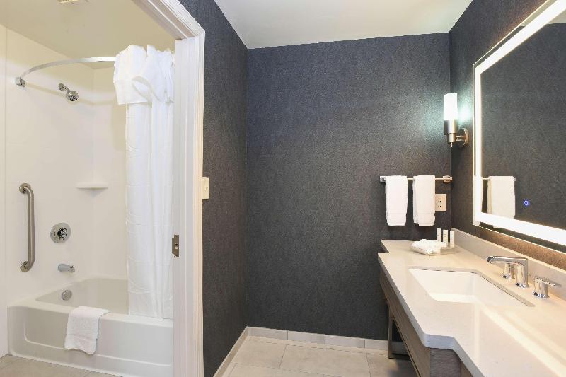 سوئیت 2 خوابه, Homewood Suites Cincinnati Airport