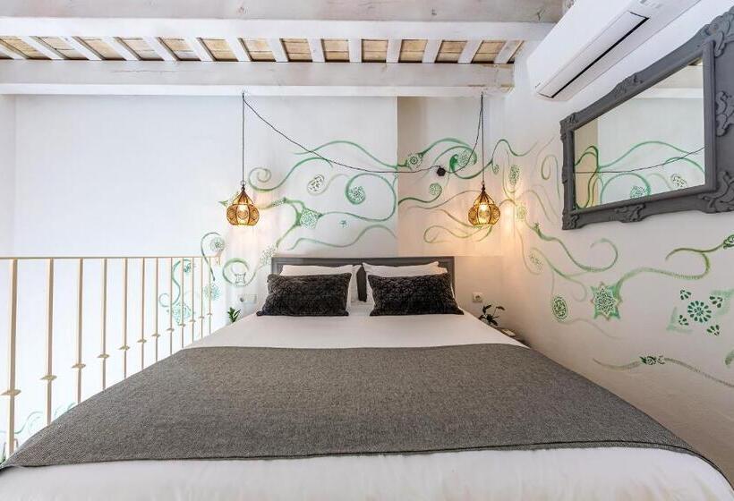 테라스 스위트, La Casa De La Favorita