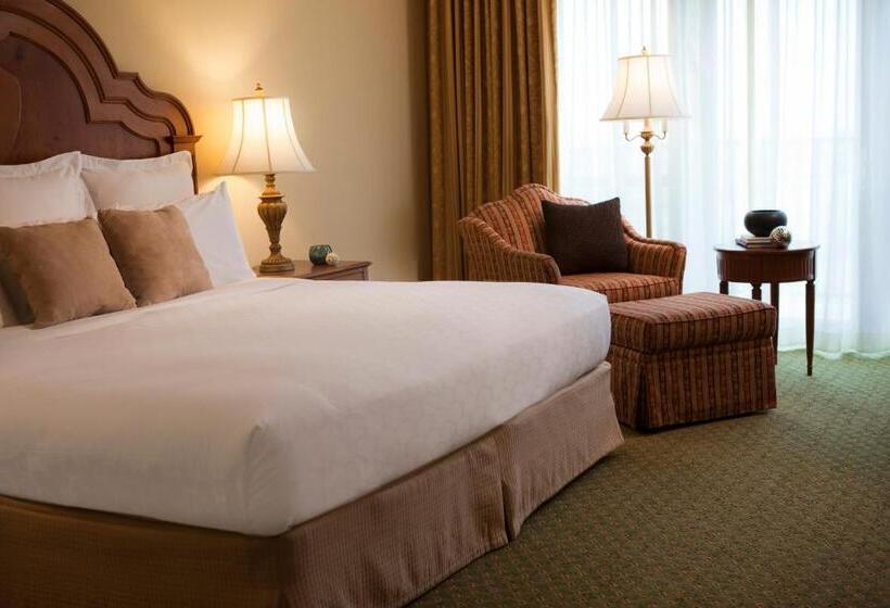 اتاق استاندارد با تخت بزرگ, Renaissance Tulsa Hotel & Convention Center
