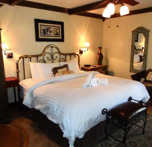 اتاق استاندارد با تخت بزرگ, Tuscan Springs Hotel & Spa