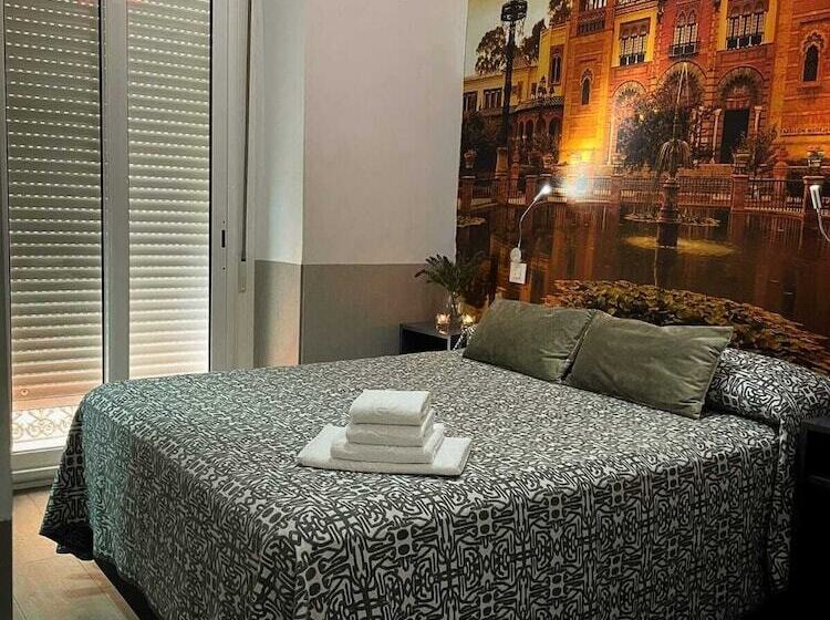 اتاق استاندارد, Hostal Paco´s