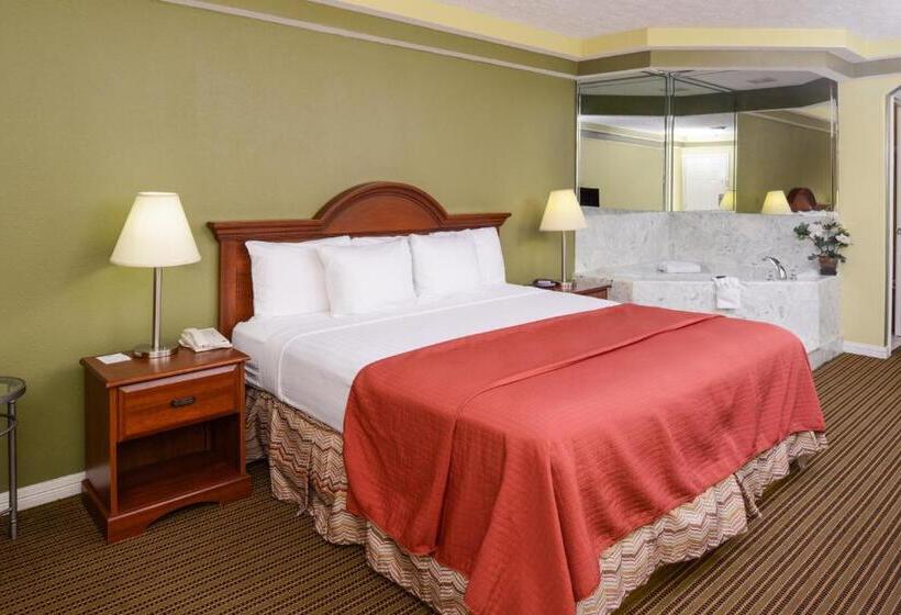 Suit Deluxe, Americas Best Value Inn & Suites Waller Prairie View