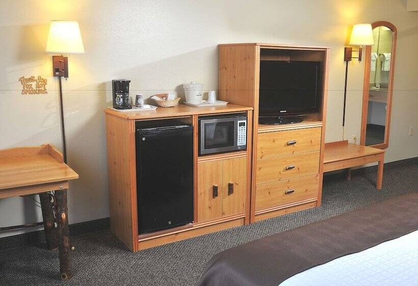 سوییت سوپریور, Americinn By Wyndham Oswego