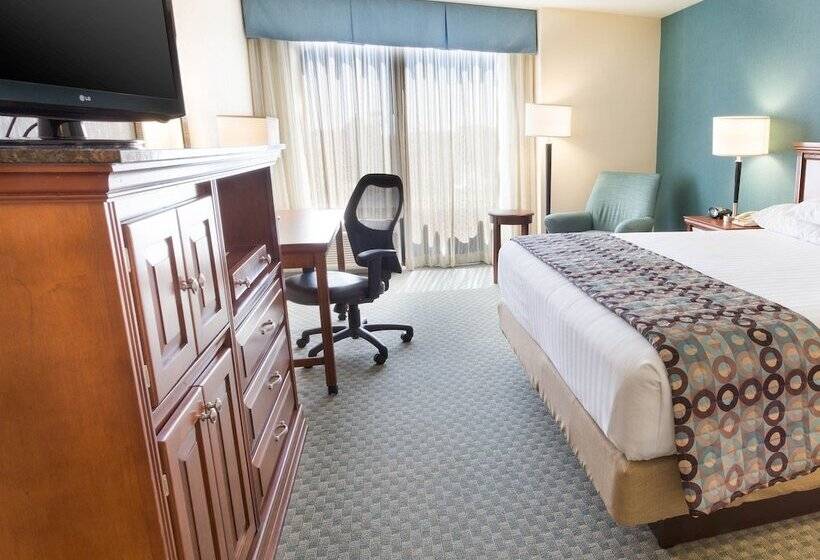 Chambre Deluxe, Drury Inn & Suites Birmingham Lakeshore Drive