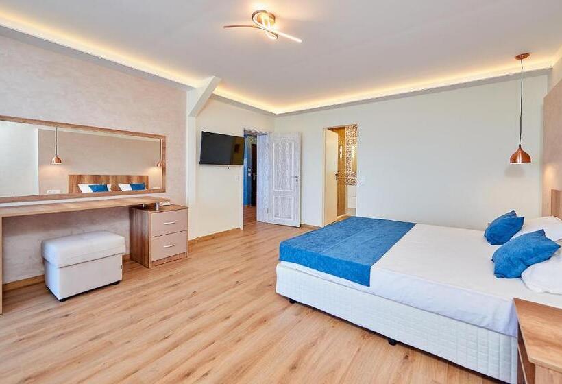 آپارتمان 1 خوابه با چشم‌انداز دریا, Family Hotel Regata