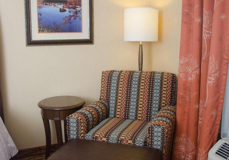 Quarto Premium, Hilton Garden Inn Watertown Thousand Islands