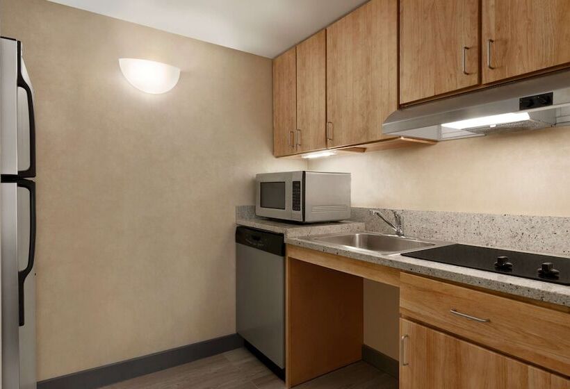 سوئیت برای معلولان, Homewood Suites By Hilton University City