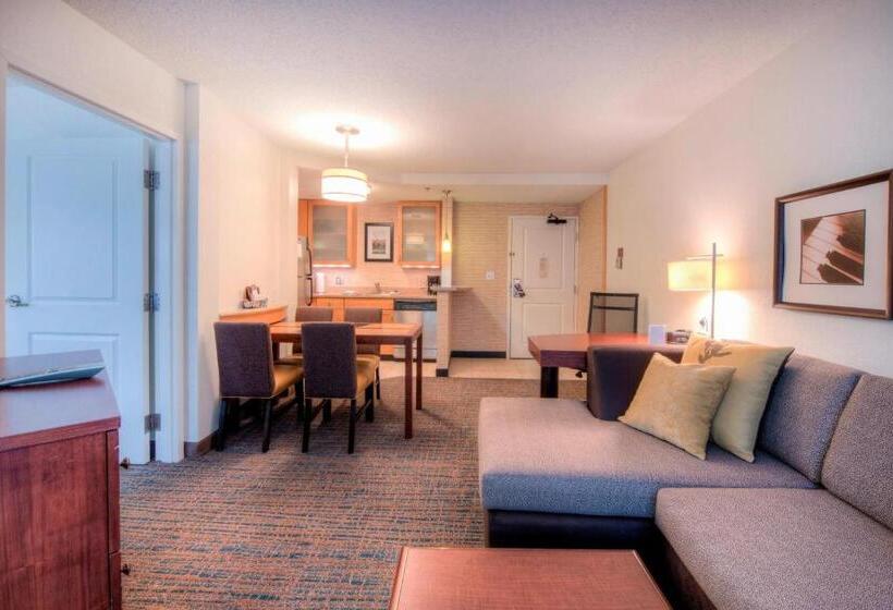 Suite para Deficientes, Residence Inn Chapel Hill