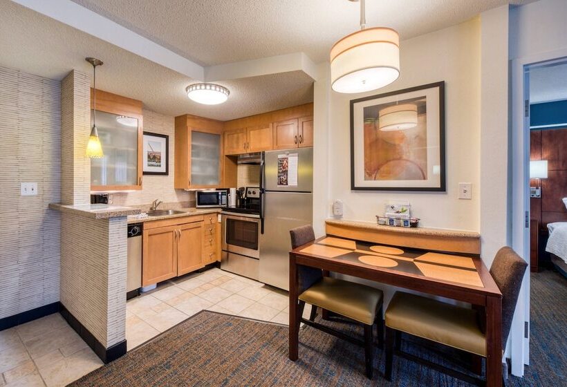 سوئیت برای معلولان, Residence Inn By Marriott Chapel Hill