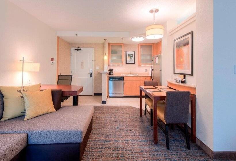 Suite para Deficientes, Residence Inn Chapel Hill