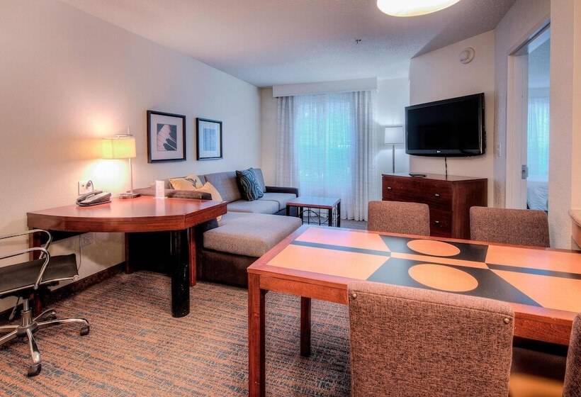 Suite Adapted for people with reduced mobility, Residence Inn Chapel Hill