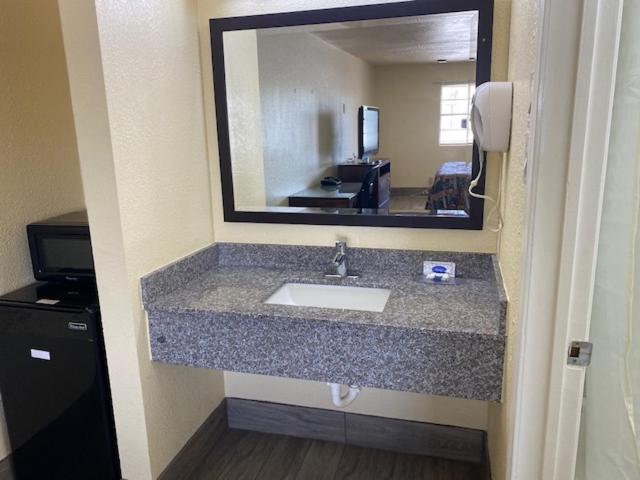 اتاق استاندارد, Texas Inn