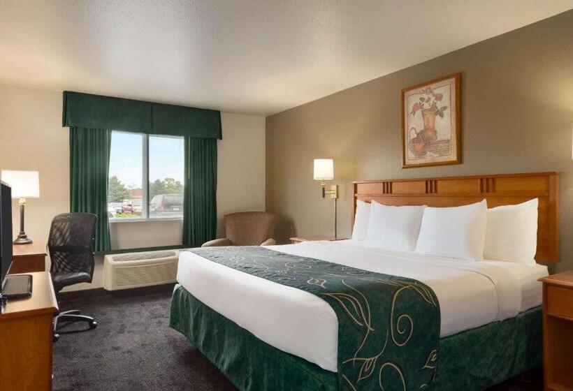 اتاق استاندارد با تخت بزرگ, Travelodge By Wyndham Missouri Valley