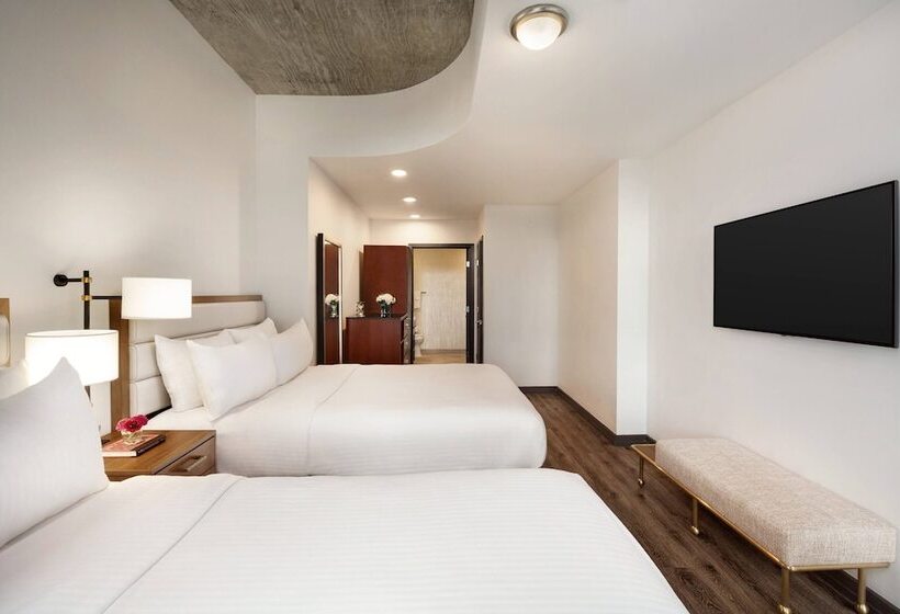 سوییت, Twelve Midtown, Marriott Autograph Collection
