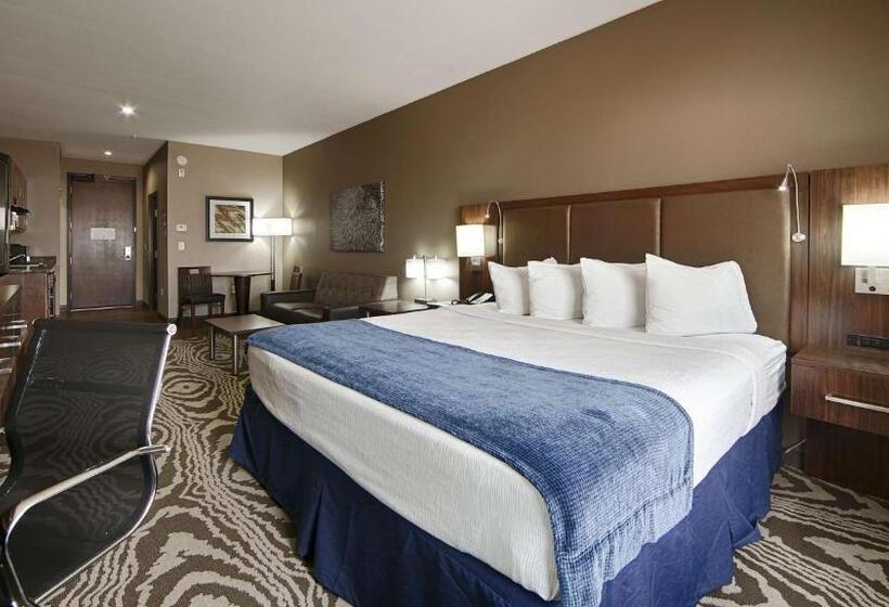 اتاق استاندارد با تخت بزرگ برای معلولان, Best Western Plus Williston Hotel & Suites