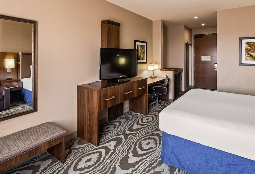 Suite Adaptada para personas con movilidad reducida, Best Western Plus Williston  And Suites