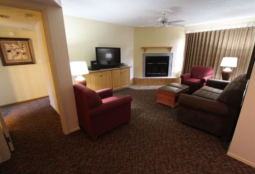 带3个卧室的公寓, Crown Point Resort