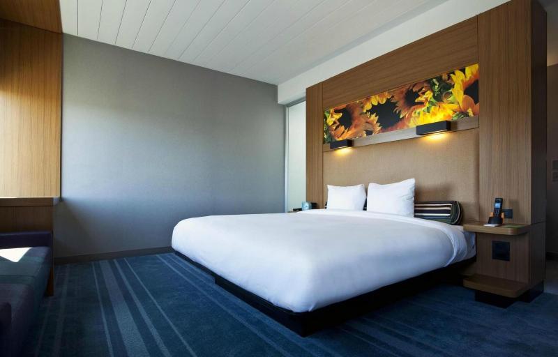 اتاق استاندارد با تخت بزرگ, Aloft Portland Airport Hotel At Cascade Station