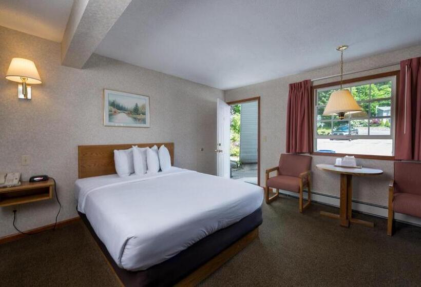 Standard Room, Americas Best Value Inn & Suites Lake George