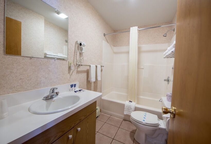 اتاق استاندارد با 2 تخت دوبل, Americas Best Value Inn & Suites Lake George