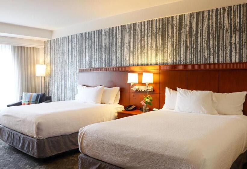اتاق استاندارد برای معلولان, Courtyard Burlington Harbor