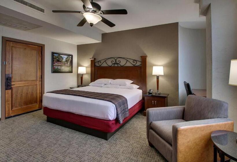 Quarto Deluxe Cama King, Drury Plaza  San Antonio Riverwalk