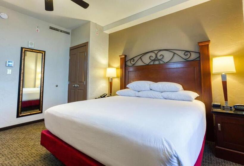 Suite Cama King, Drury Plaza  San Antonio Riverwalk