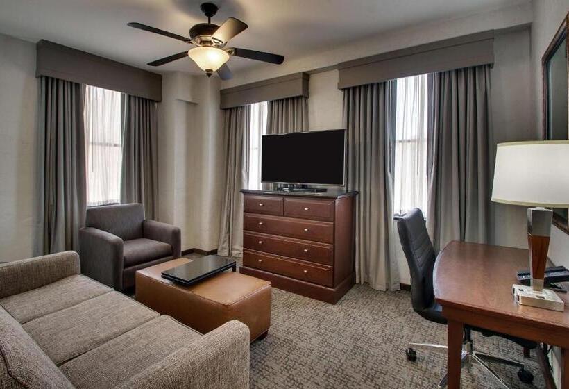 Suite Superior, Drury Plaza  San Antonio Riverwalk