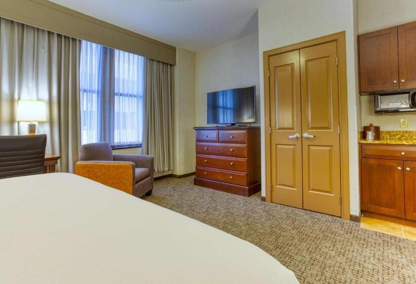 اتاق لوکس با تخت بزرگ, Drury Plaza Hotel San Antonio Riverwalk