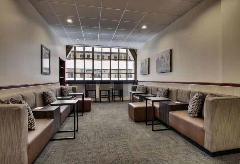 Suite Adapted for people with reduced mobility, Drury Plaza  San Antonio Riverwalk