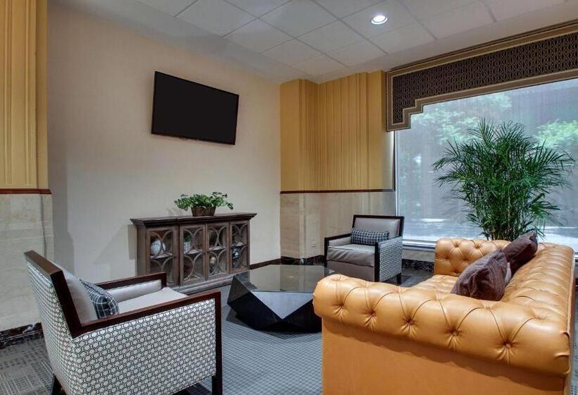 سوئیت با تخت بزرگ, Drury Plaza Hotel San Antonio Riverwalk