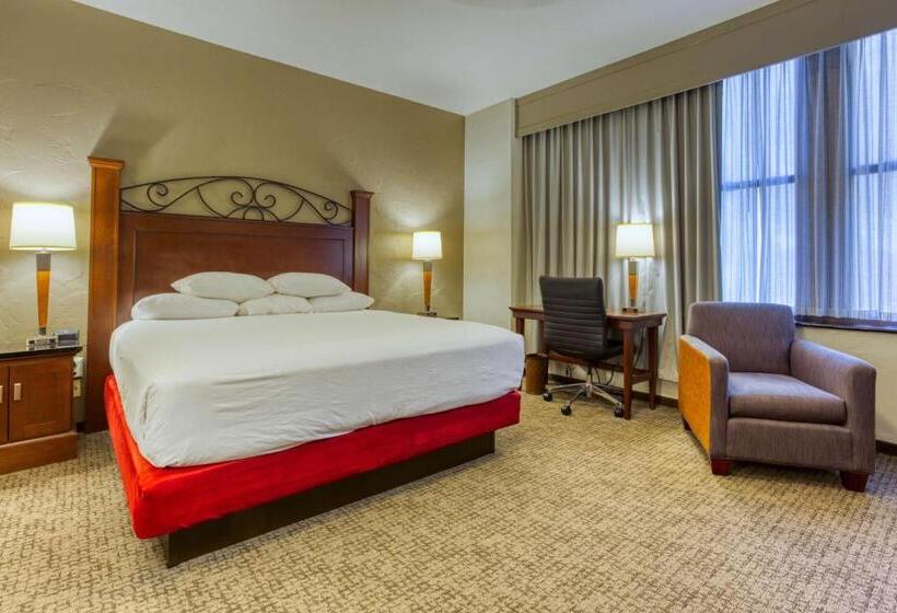 Deluxe Room King Size Bed, Drury Plaza  San Antonio Riverwalk