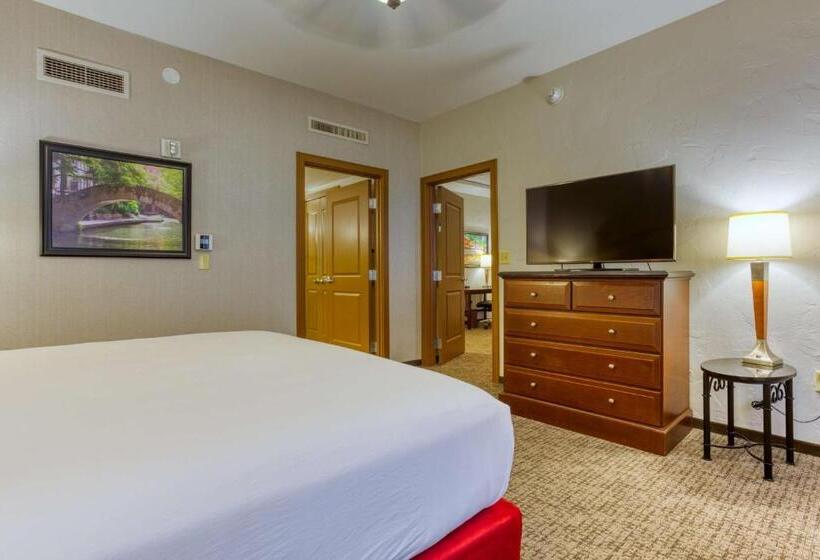 Quarto Deluxe Adaptado para Incapacitados, Drury Plaza  San Antonio Riverwalk