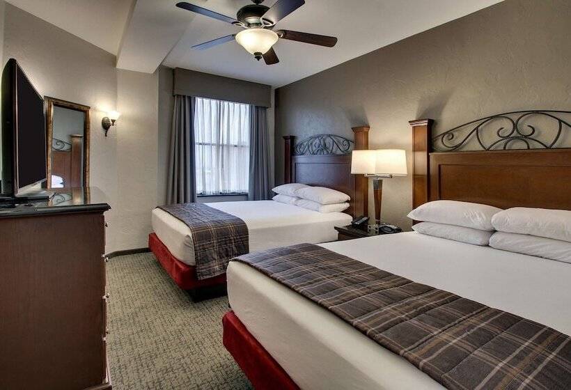 Suite Adapted for people with reduced mobility, Drury Plaza  San Antonio Riverwalk