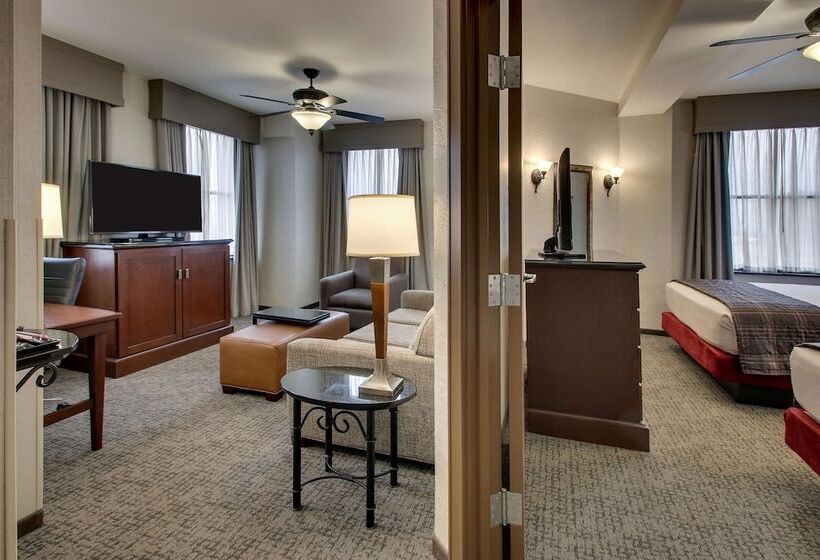 Quarto Deluxe Adaptado para Incapacitados, Drury Plaza  San Antonio Riverwalk