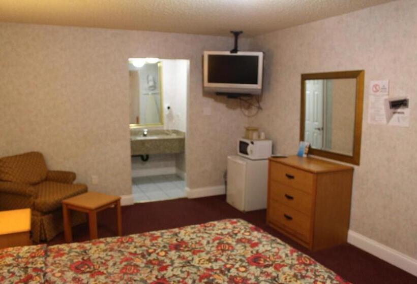 Deluxe Room King Size Bed, Highlander Motor Inn Atlantic City