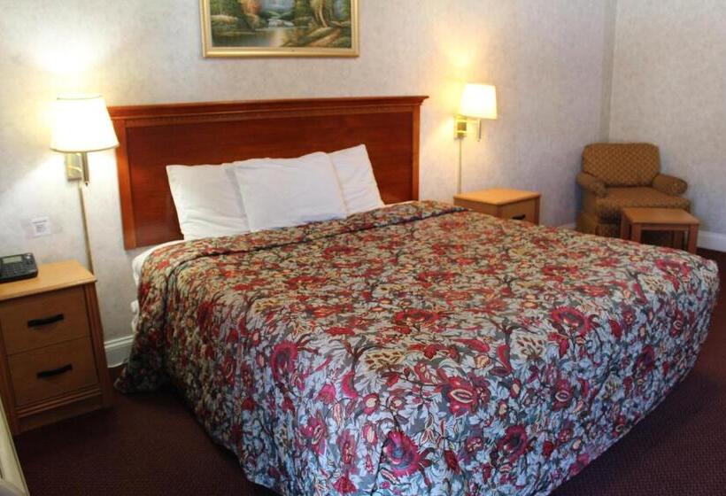 Deluxe Room King Size Bed, Highlander Motor Inn Atlantic City