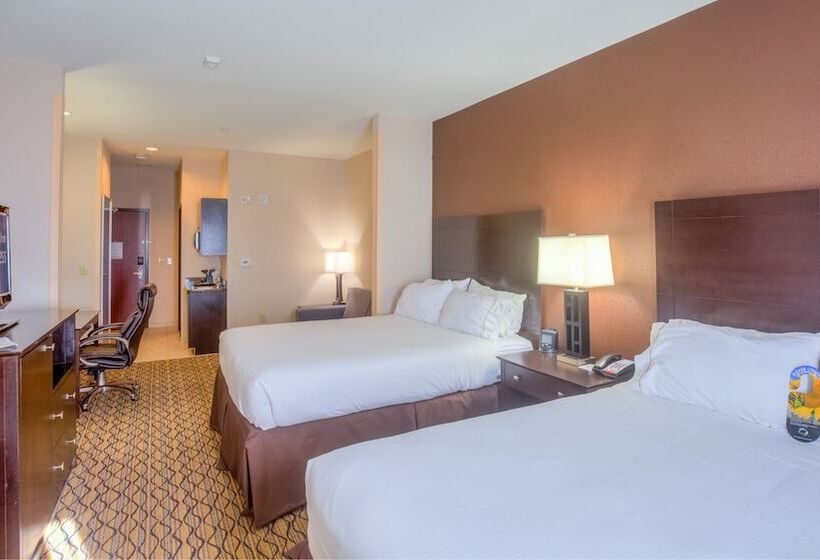 سوئیت برای معلولان, Holiday Inn Express Hotel And Suites Elk City, An Ihg
