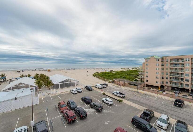 سوئیت پریمیوم, Icona Diamond Beach