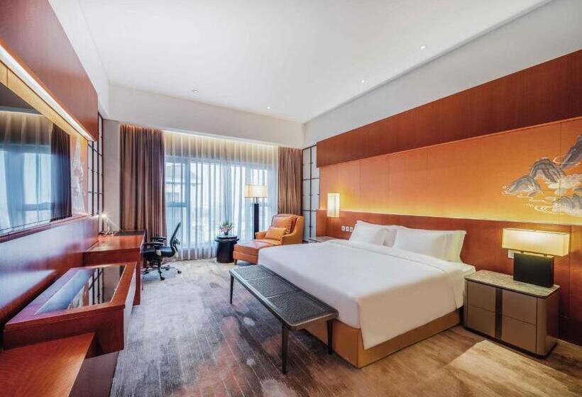 اتاق سوپریور با تخت بزرگ, Marco Polo  Jinjiang