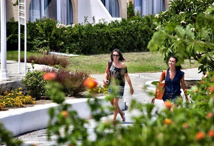اتاق استاندارد با چشم‌انداز کوهستان, Porto Angeli