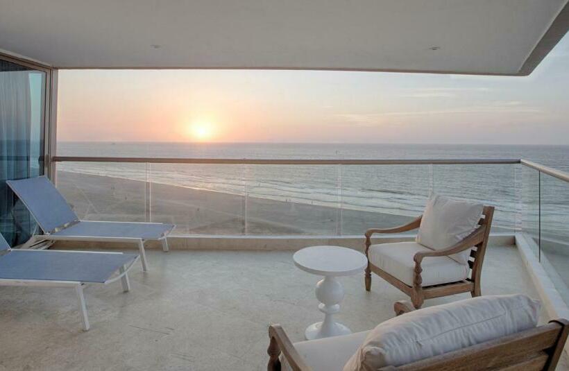 سوئیت 2 خوابه, Radisson Cartagena Ocean Pavillion