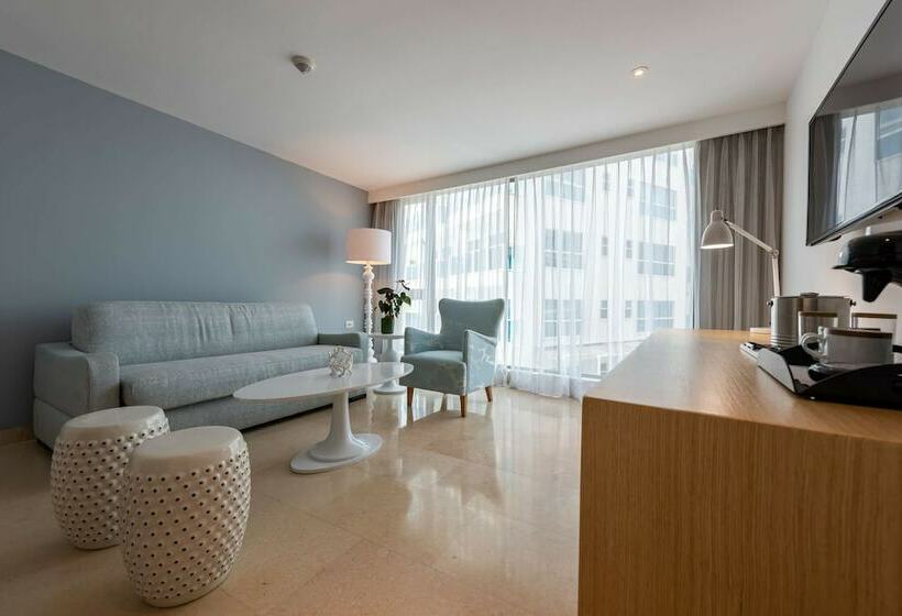 استودیوی استاندارد با تخت دوبل, Radisson Cartagena Ocean Pavillion