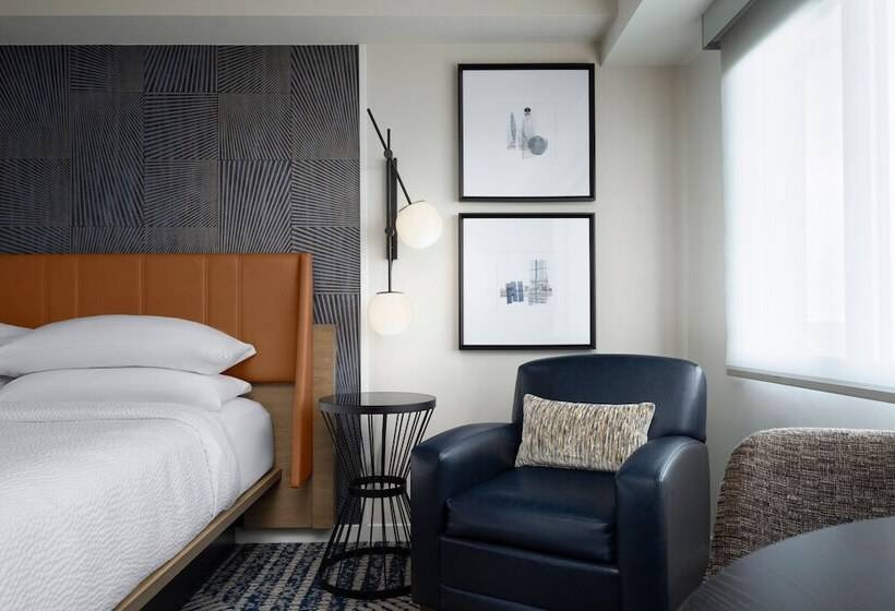 اتاق استاندارد با 2 تخت دوبل, Sheraton Erie Bayfront