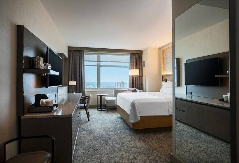 اتاق کلاب, The Westin Chicago Lombard
