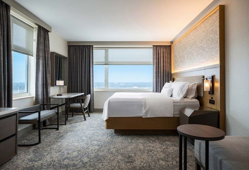 جناح إدارى, The Westin Chicago Lombard