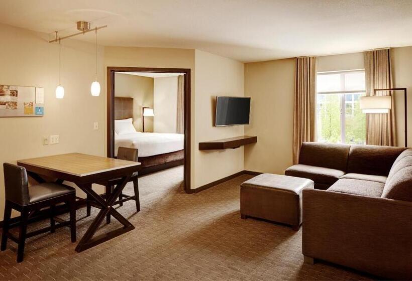 Suite Adapted for people with reduced mobility, Hyatt House Bellevue